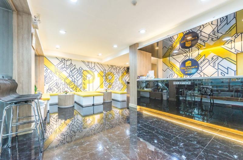Pratunam19 Hotel Бангкок Екстер'єр фото