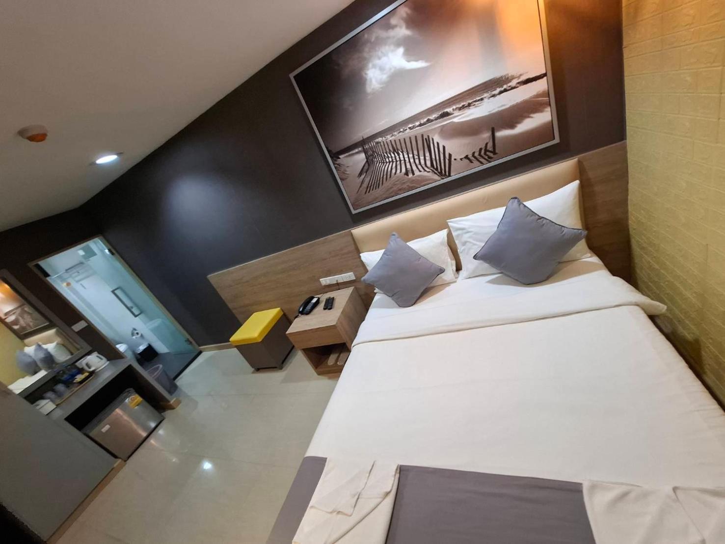 Pratunam19 Hotel Бангкок Екстер'єр фото